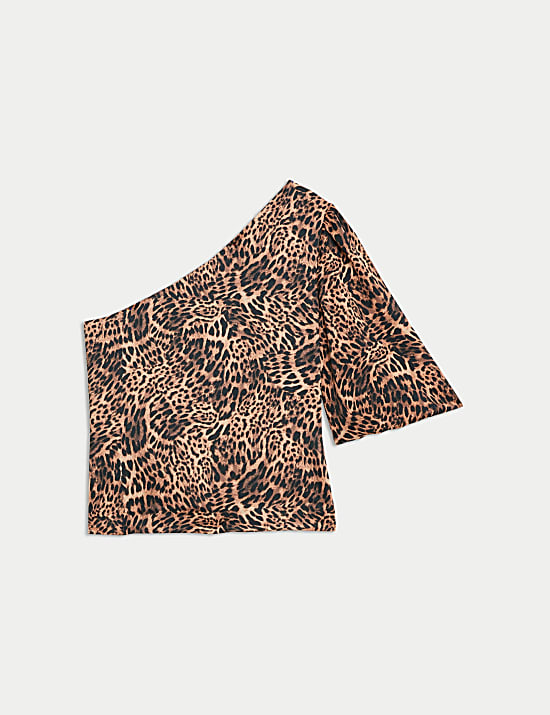 Blouse met blote schouder en dierenprint