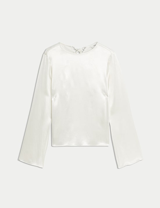 Top met lange mouwen en strikdetail