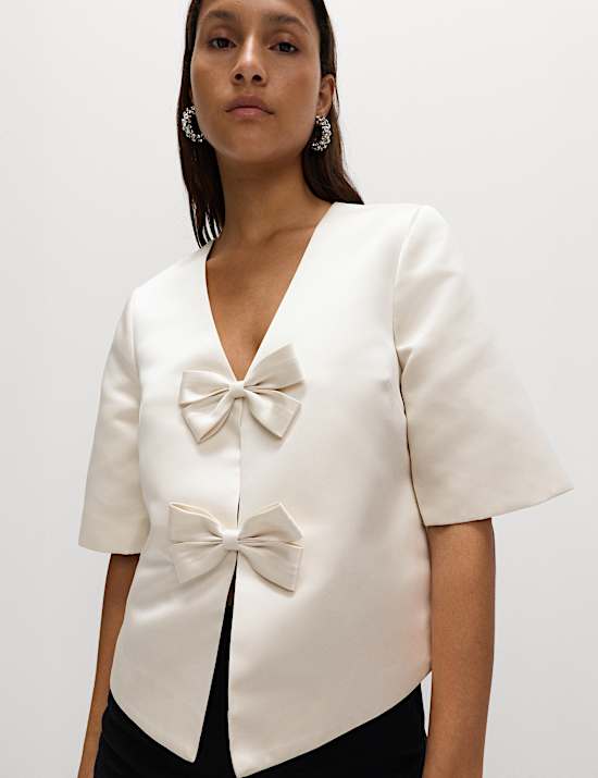 Bow Detail Top