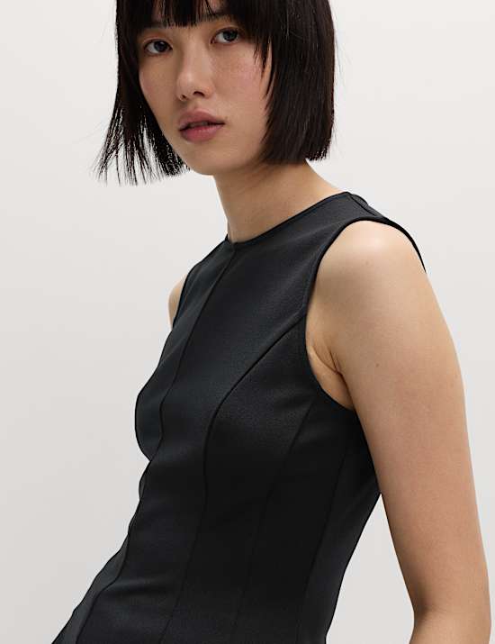 Fitted Sleeveless Peplum Top