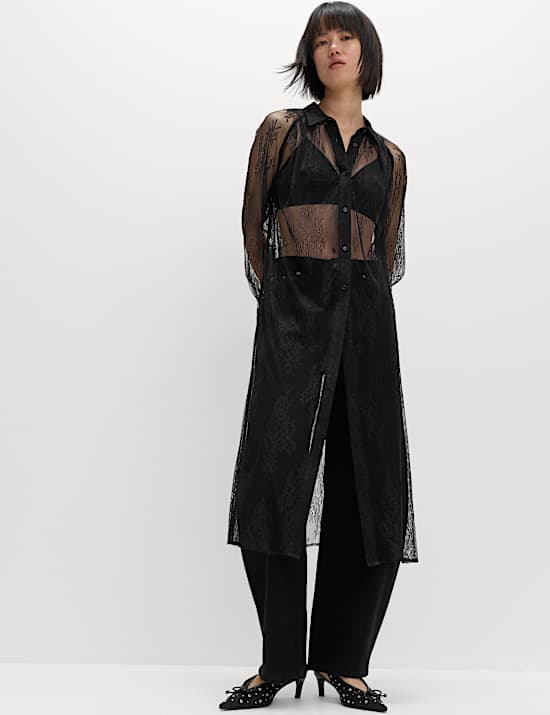 Lang geschnittenes Hemd mit Kragen und Spitze