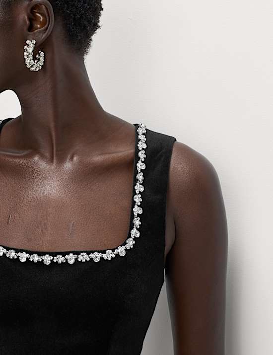 Velvet Embellished Detail Fitted Peplum Top