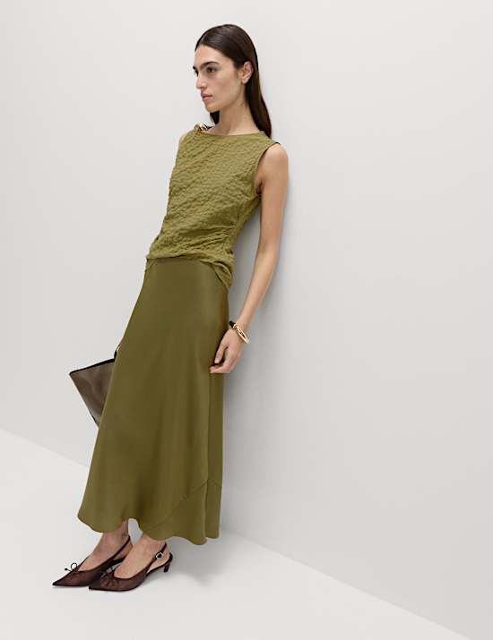 Cotton Rich Textured Hardware Detail Tank Top