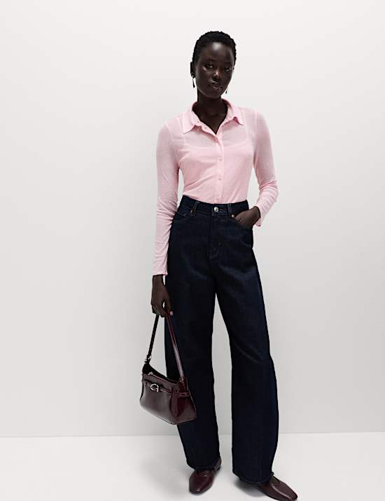 Chemise ajustée en tulle avec ornements