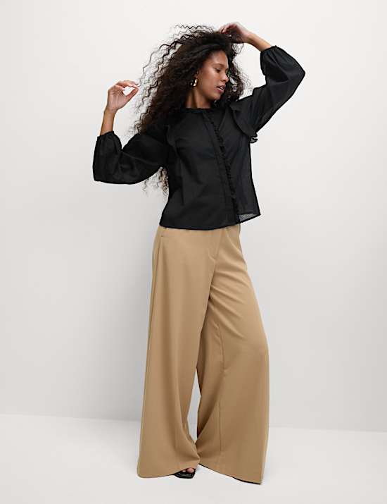 Pure Cotton Collared Ruffle Blouson Sleeve Blouse