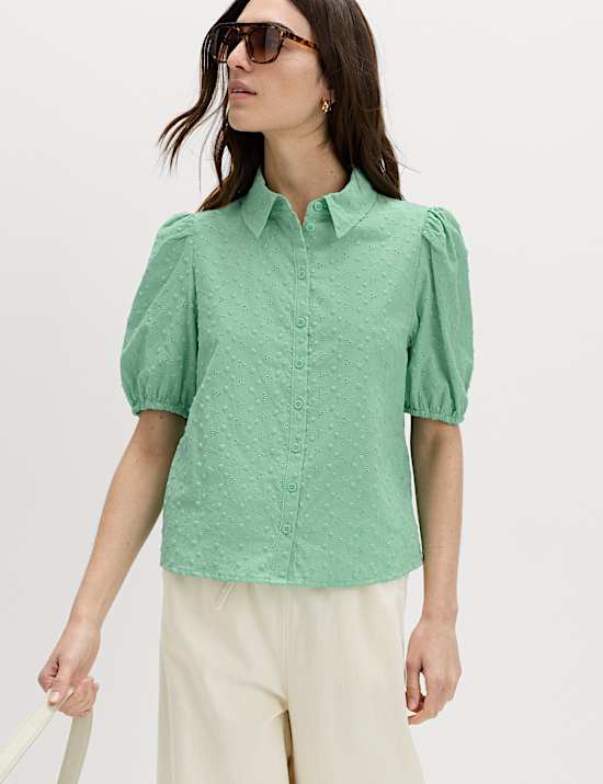 Chemise boutonn&eacute;e 100 % coton brod&eacute;