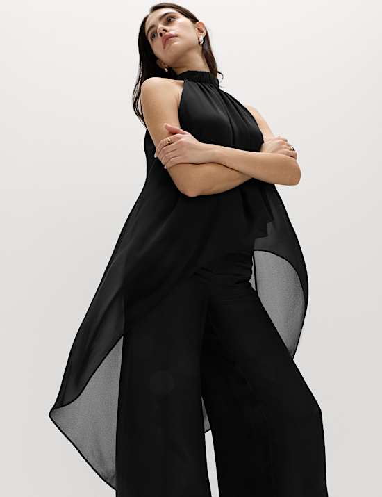 Top largo drapeado con cuello Halter