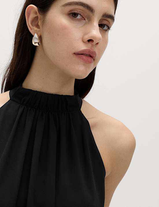 Top largo drapeado con cuello Halter