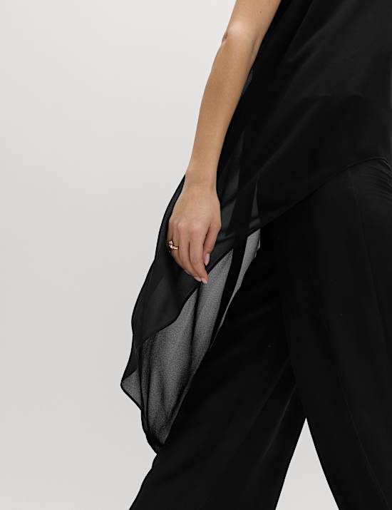 Top largo drapeado con cuello Halter