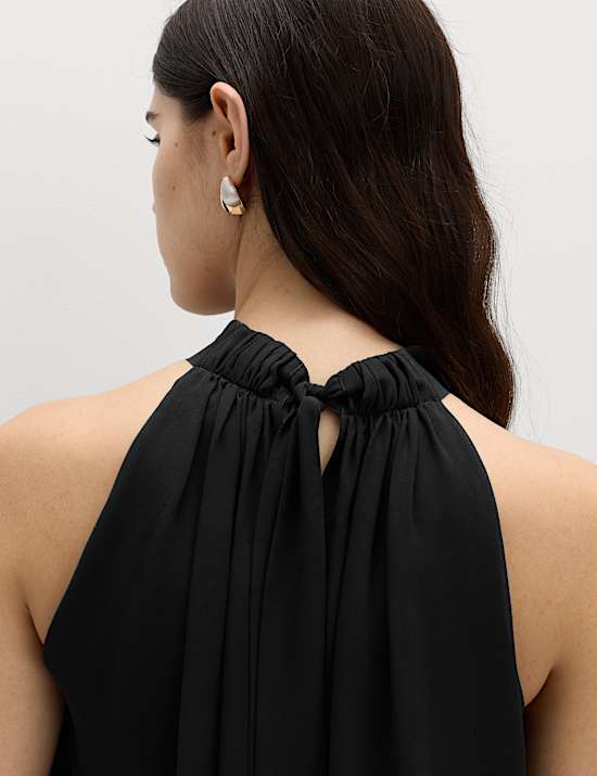 Top largo drapeado con cuello Halter