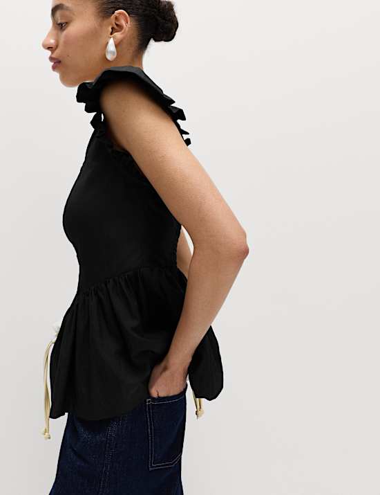 Atasan Peplum Leher Persegi