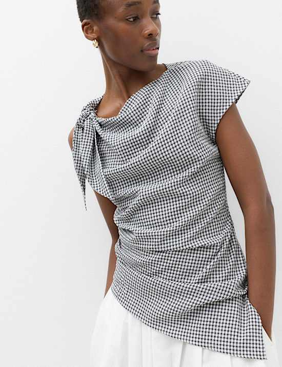 Lyocellrijke gedrapeerde top met Gingham-ruit