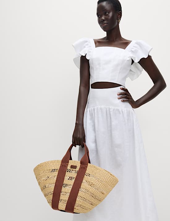 Atasan Model Crop Regular Fit Bahan Linen