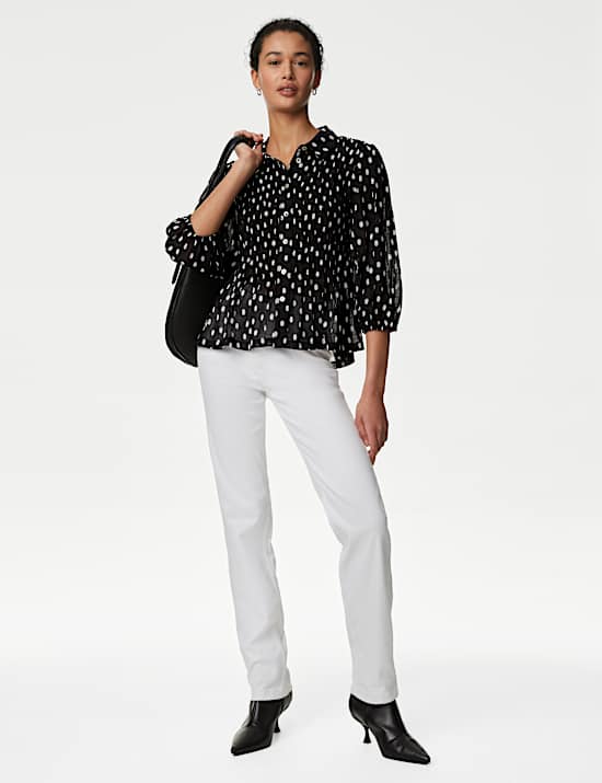 Chemise &agrave; d&eacute;tail fronc&eacute; et motif