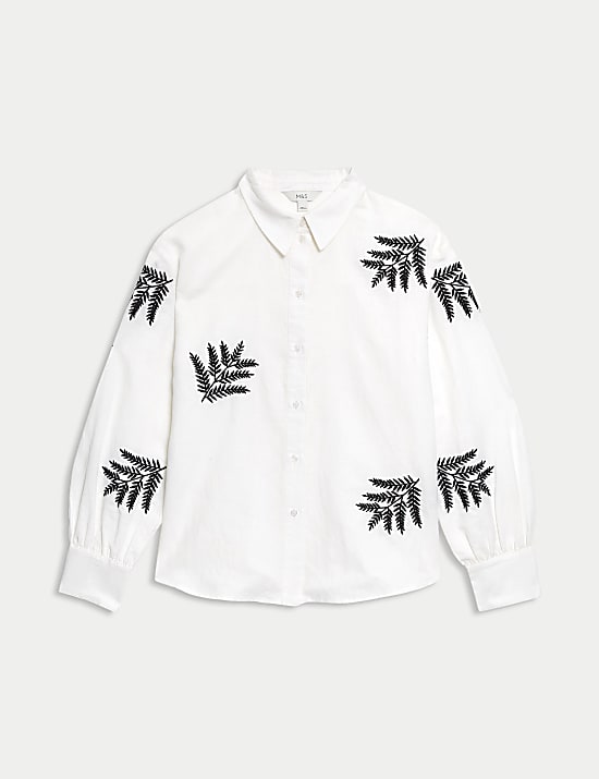 Chemise en lin &agrave; motif brod&eacute; avec encolure