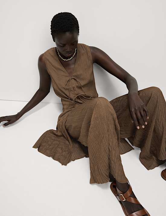 Textured Tie Front Longline Top