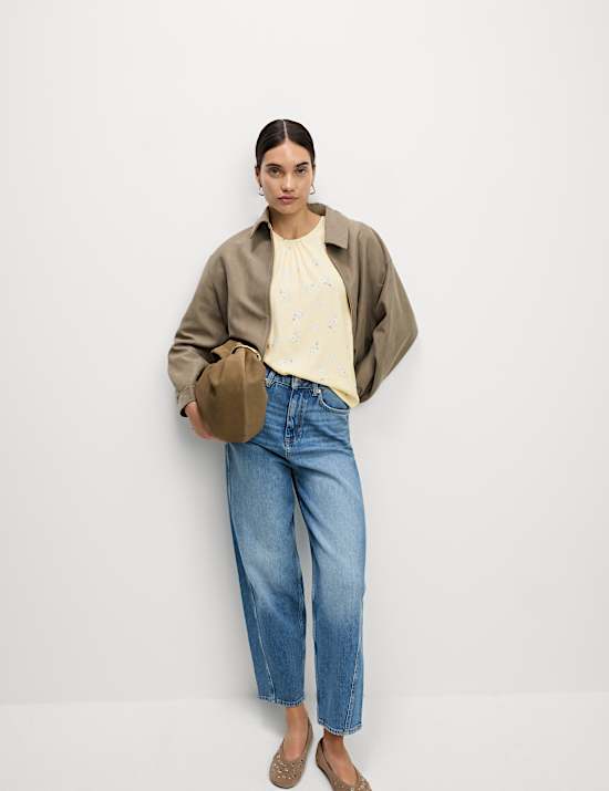 Floral Regular Fit Puff Sleeve Top