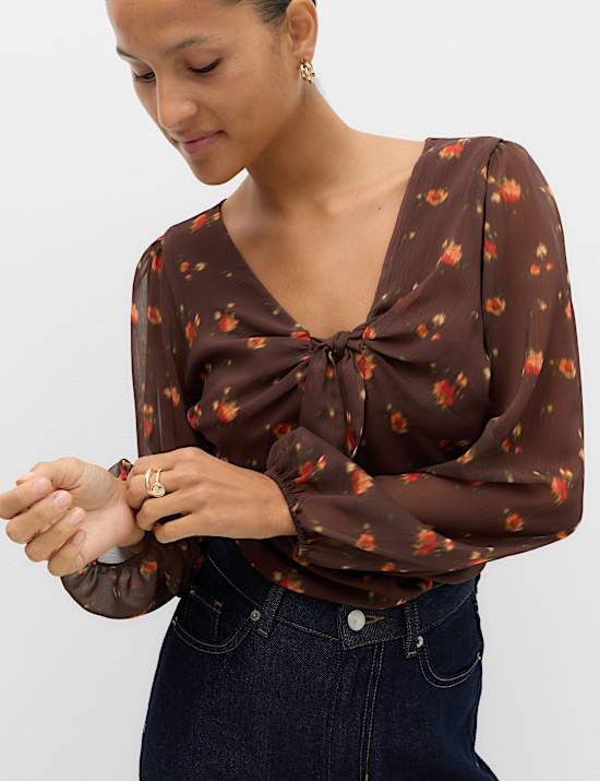 Printed V Neck Fitted Top