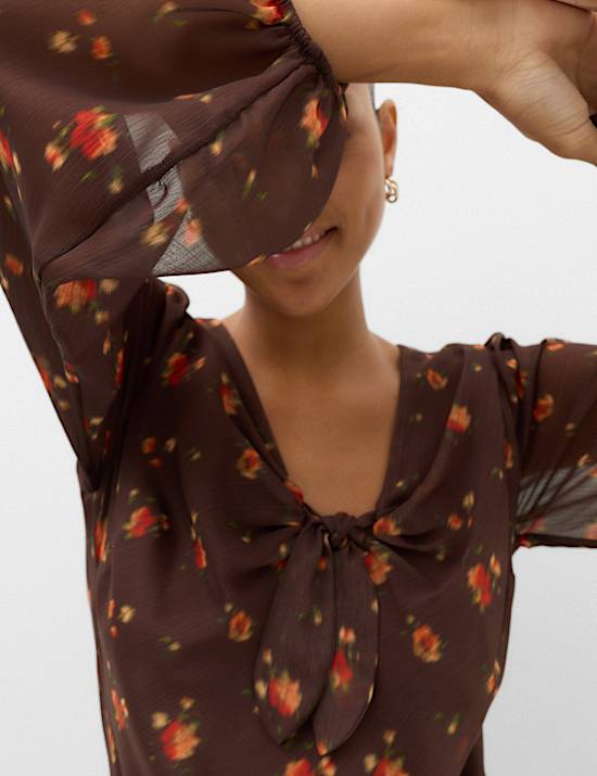 Printed V Neck Fitted Top