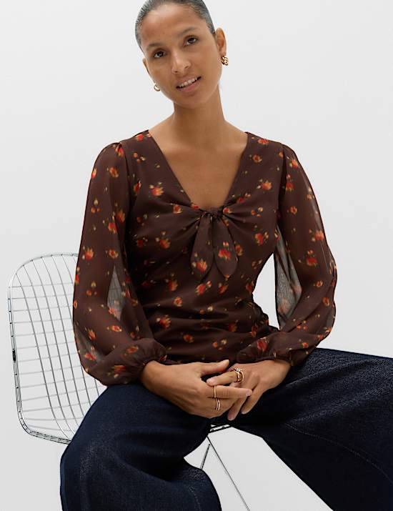 Printed V Neck Fitted Top