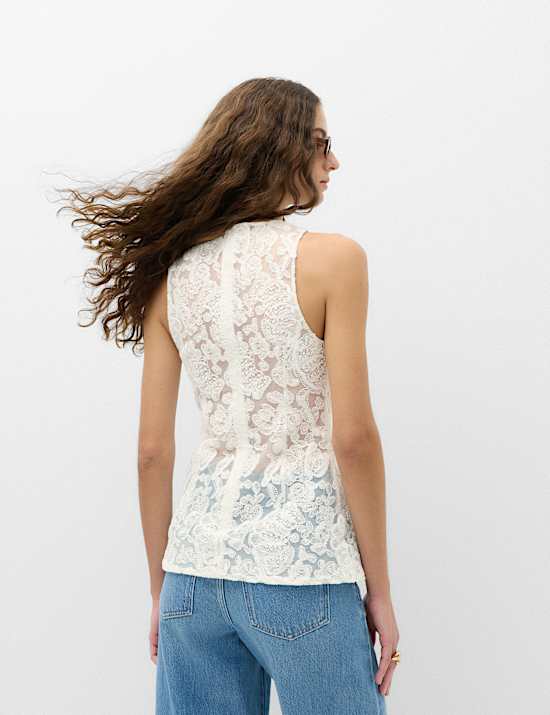 Lace Fitted Tunic Shell Top