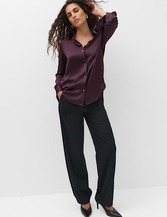 Camisa abotonada con cuello de sat&eacute;n