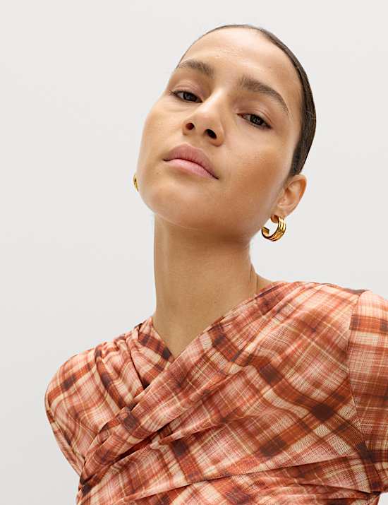 Mesh Jersey Checked V-Neck Wrap Top