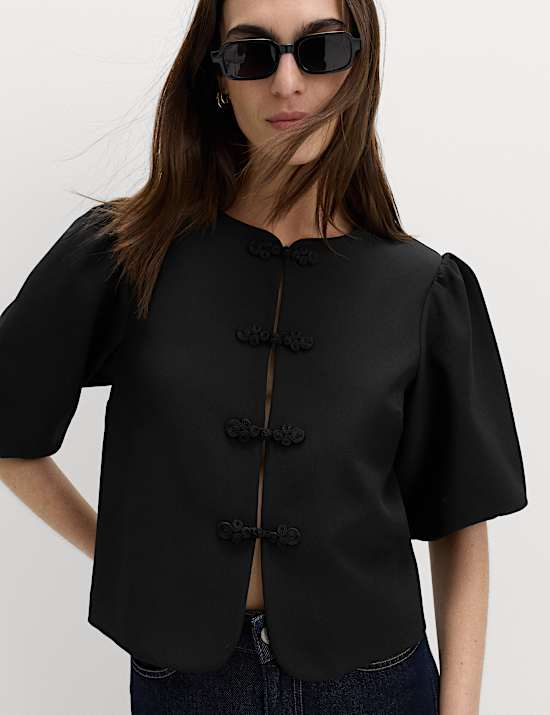 Knot Button Detail Puff Sleeve Top