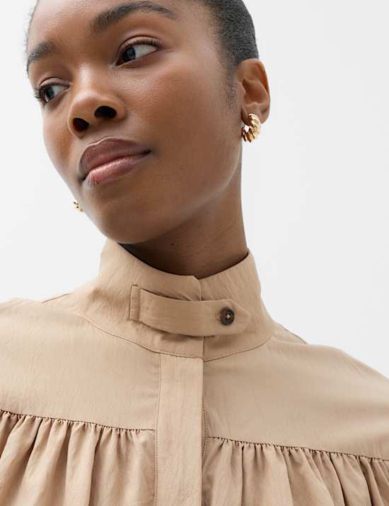 Funnel Neck Gathered Shirt
