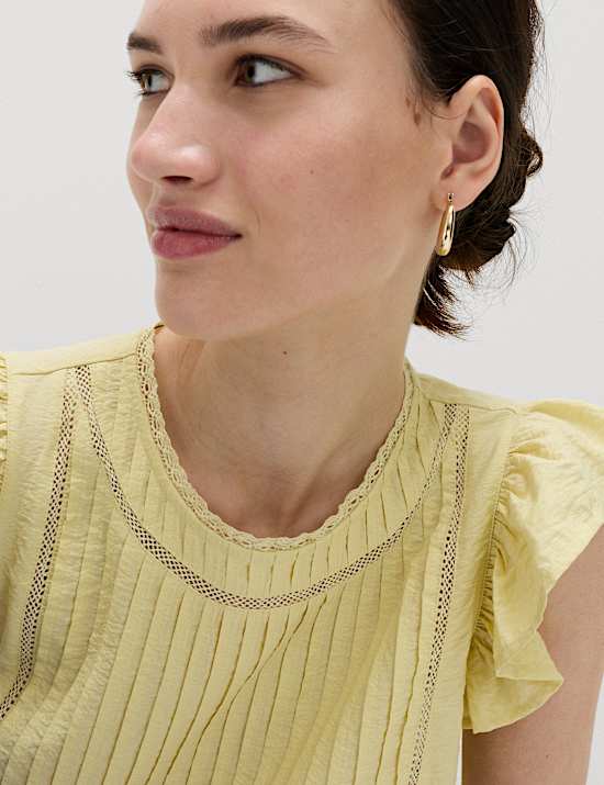 Lace Insert Ruffle Top