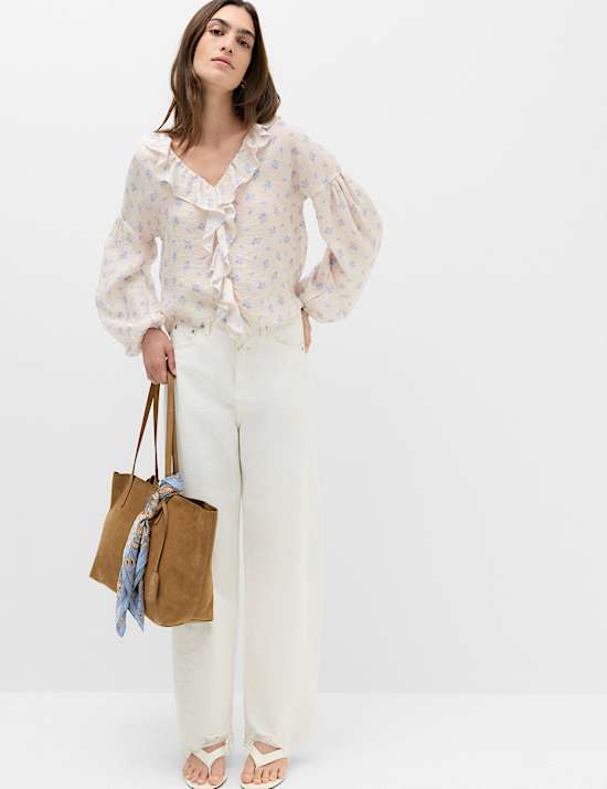 Lyocellrijke blouse met bloemenmotief en ruches