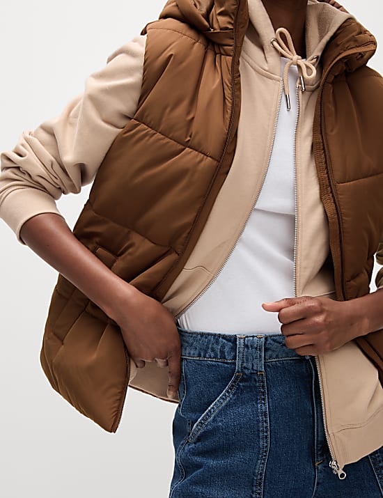 Thermowarmth&trade; Hooded Puffer Gilet