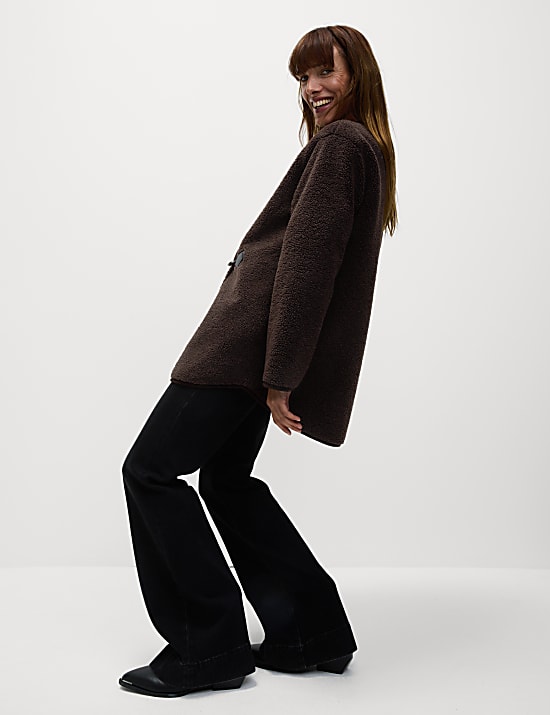 Strukturierter Mantel mit Schnalle