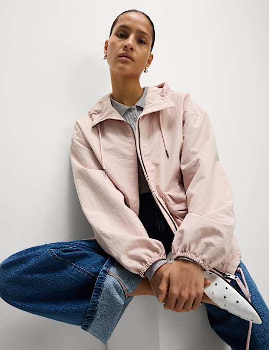 Lightweight Hooded Rain Jacket