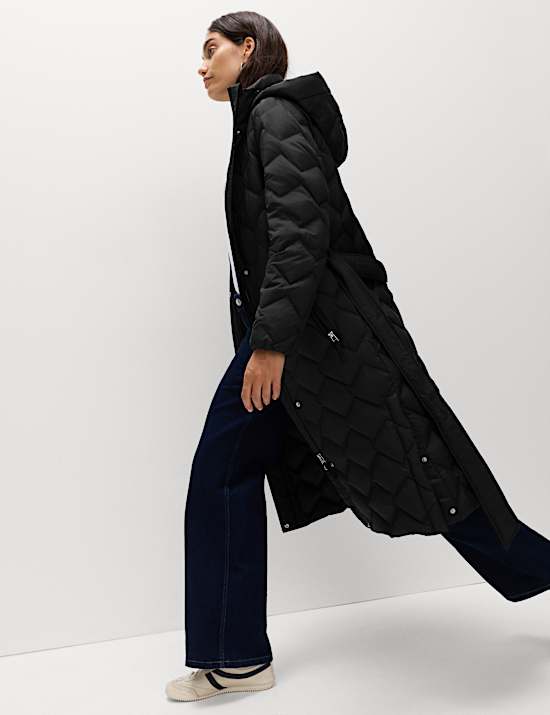 Καπιτονέ παλτό ζιγκ-ζαγκ με φτερά και πούπουλα