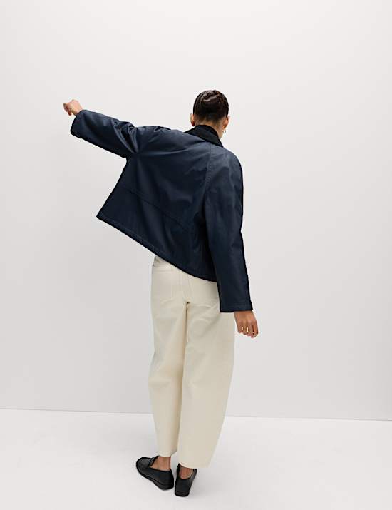 Kurze Utility-Jacke im Wax-Look