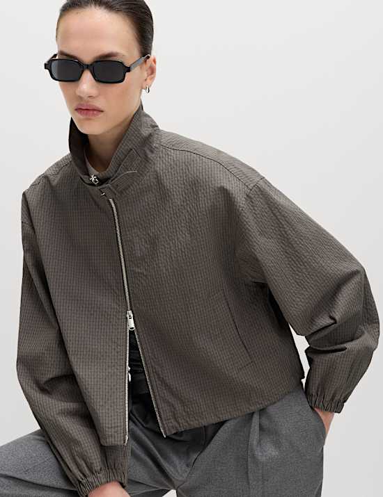 Cotton Rich Lightweight Buckle Short Jacket