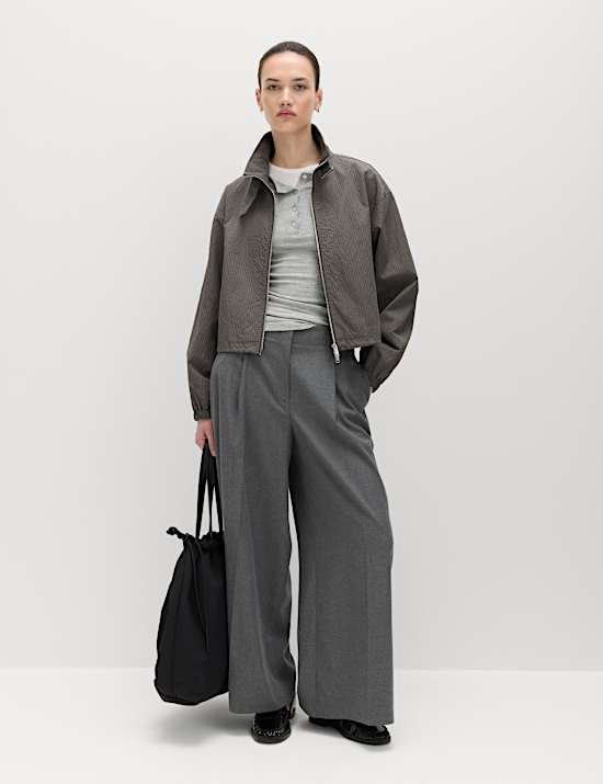 Cotton Rich Lightweight Buckle Short Jacket