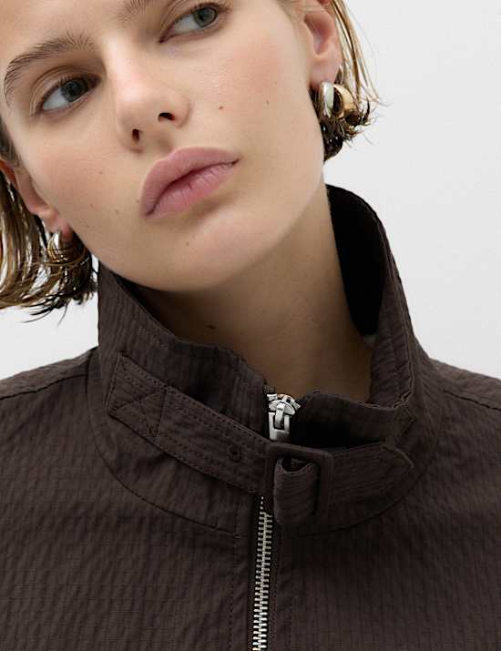 Cotton Rich Lightweight Buckle Short Jacket