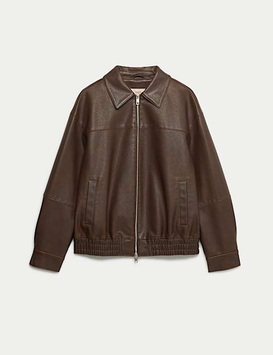 Cazadora bomber imitaci&oacute;n de piel de aspecto envejecido con cuello