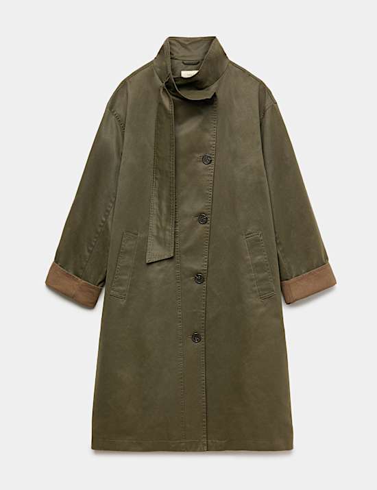 Abrigo tipo car coat con cuello con lazo de algod&oacute;n encerado