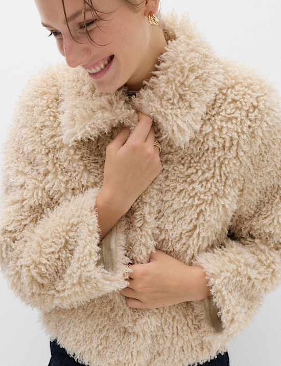 Faux Fur Textured Collared Short Jacket