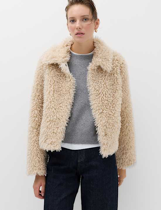 Faux Fur Textured Collared Short Jacket