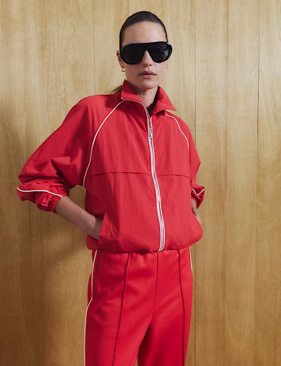 Contrast Piped Funnel Neck Windbreaker Jacket