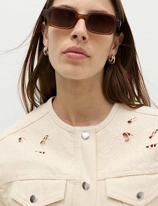 Denim-Truckerjacke mit Lochmuster