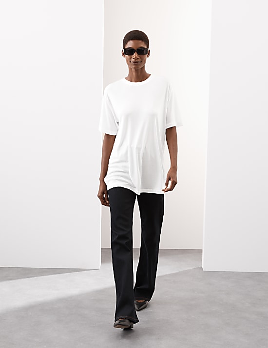 Kaus Oblong Models Panjang Lyocell Murni