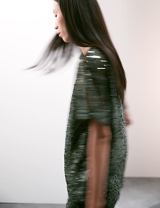 Sequin Round Neck T-Shirt