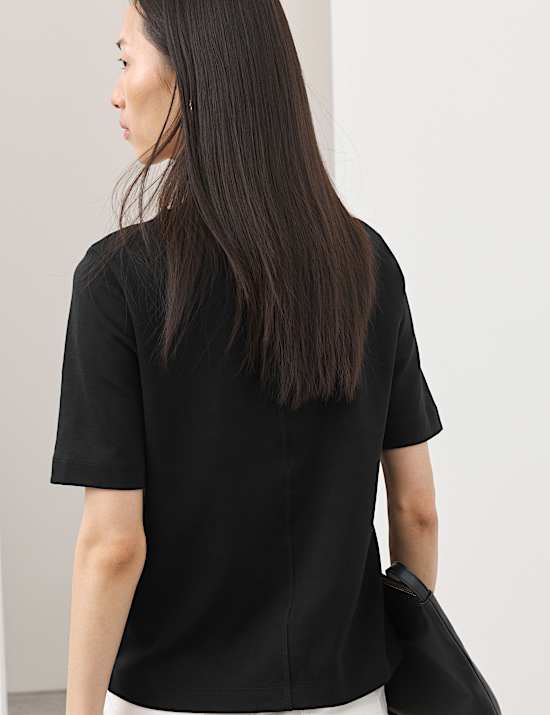 Premium T-Shirt mit hohem Baumwollanteil