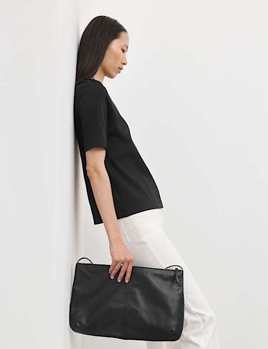 Premium T-Shirt mit hohem Baumwollanteil