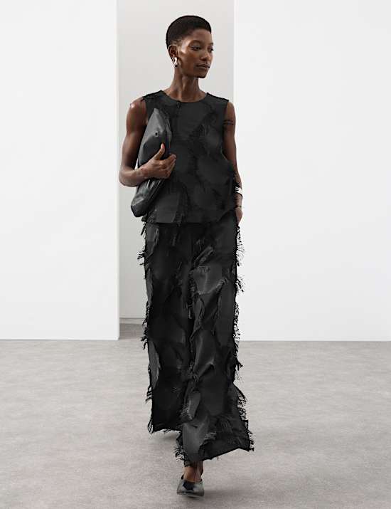 Top coupe décontractée à détail torsadé au dos et franges